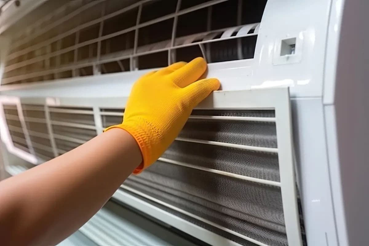 Blog post Simple Ways to Improve Indoor Air Quality Alongside AC Repair in Dallas, TX image